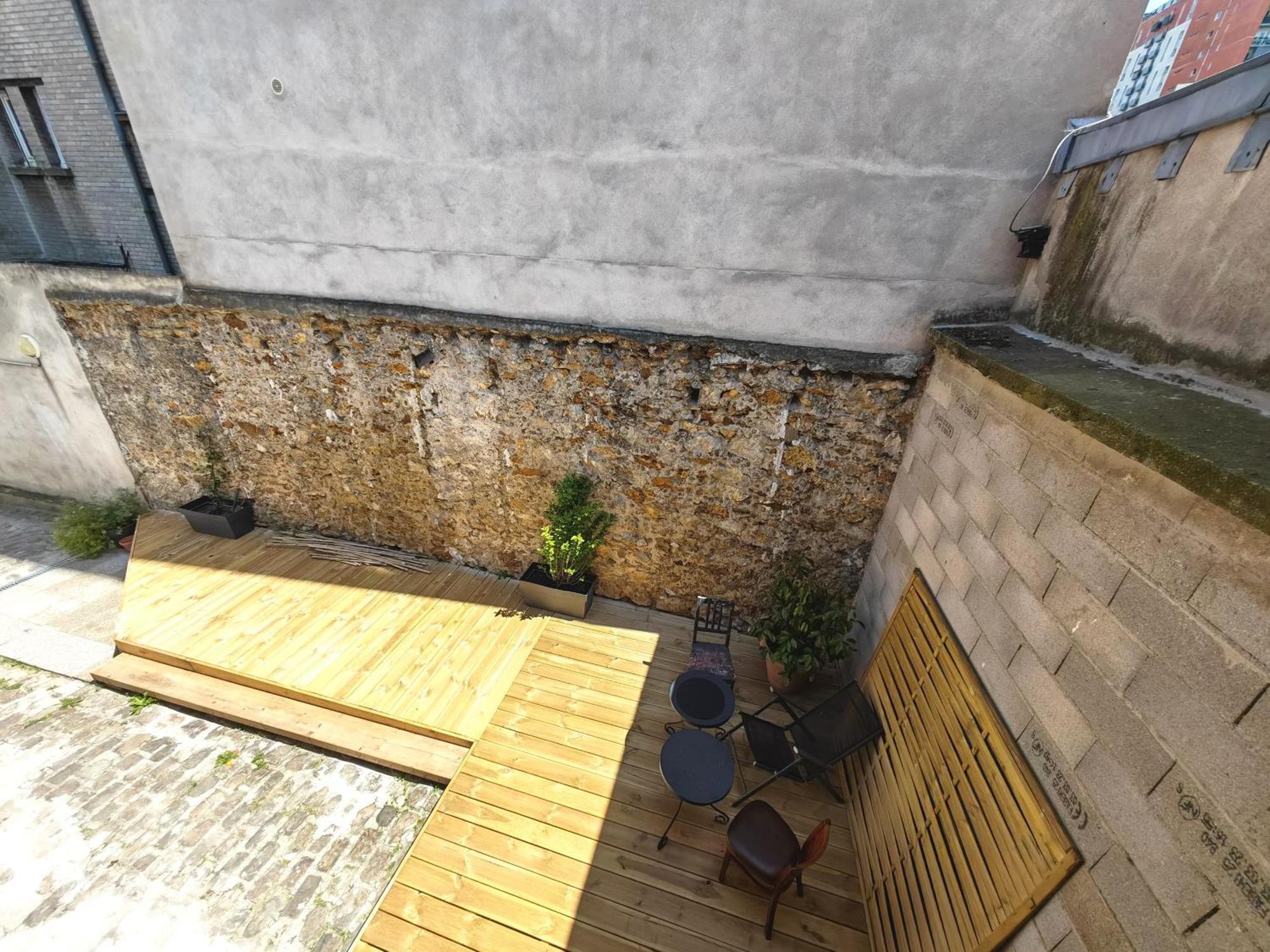Ferienwohnung Loft Duplex A 2 Min De Paris - Parking Gratuit Le Pré-Saint-Gervais Exterior foto