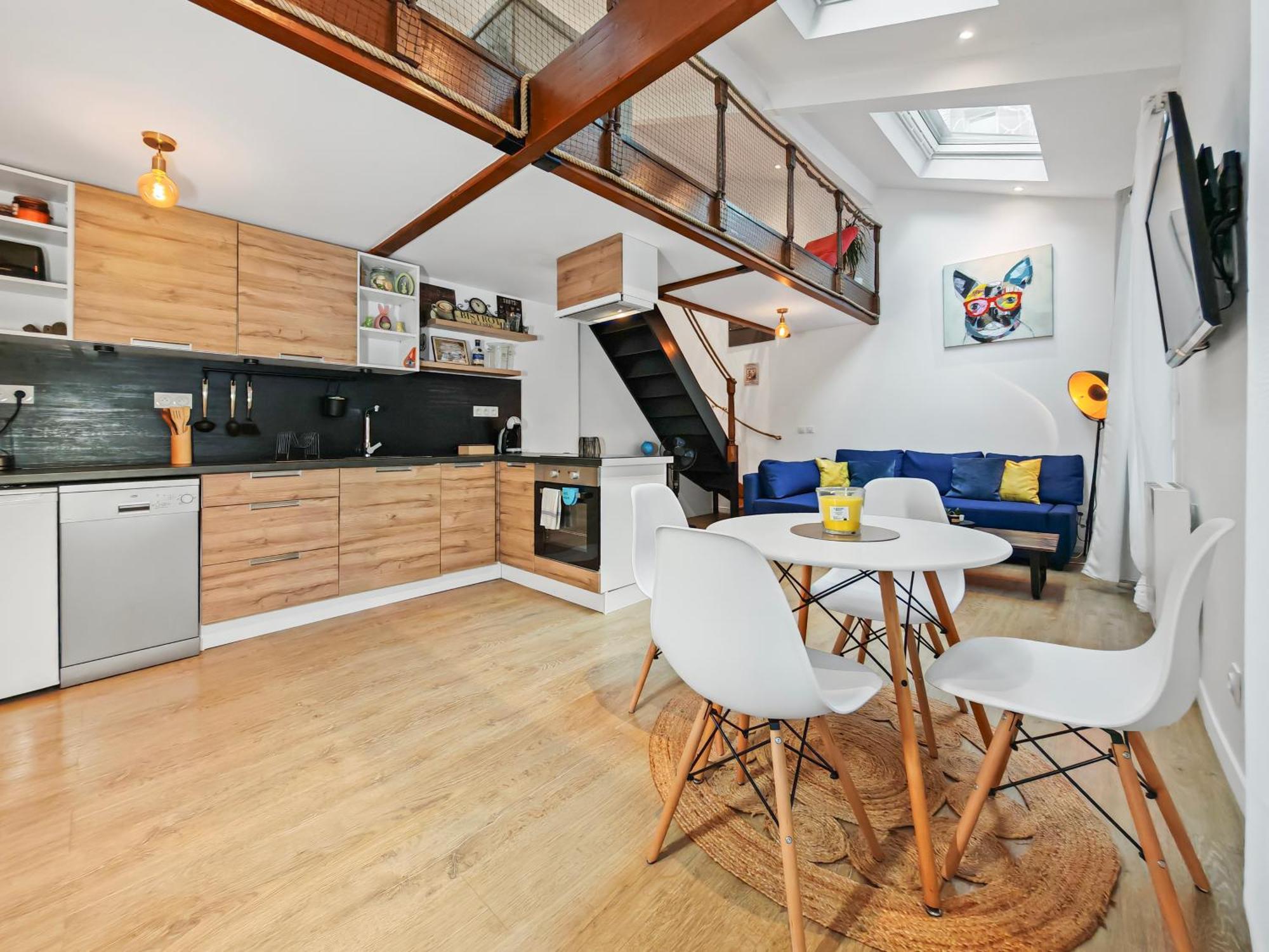 Ferienwohnung Loft Duplex A 2 Min De Paris - Parking Gratuit Le Pré-Saint-Gervais Exterior foto